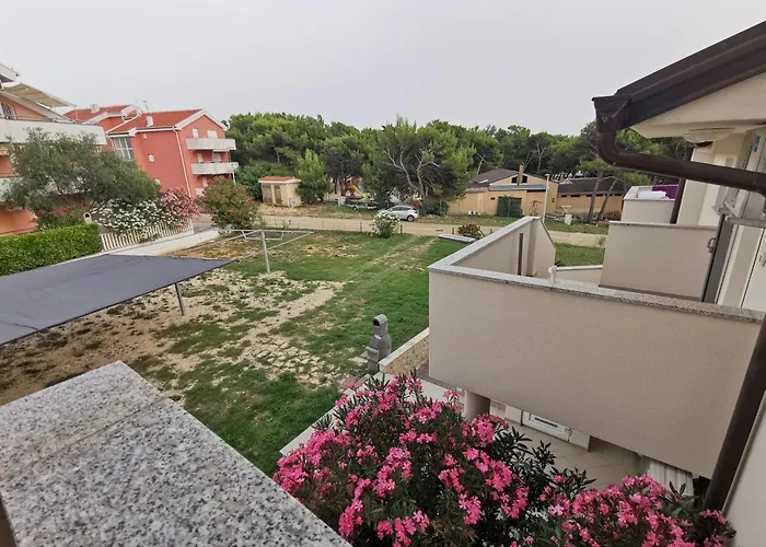 Apartments Riva Povljana