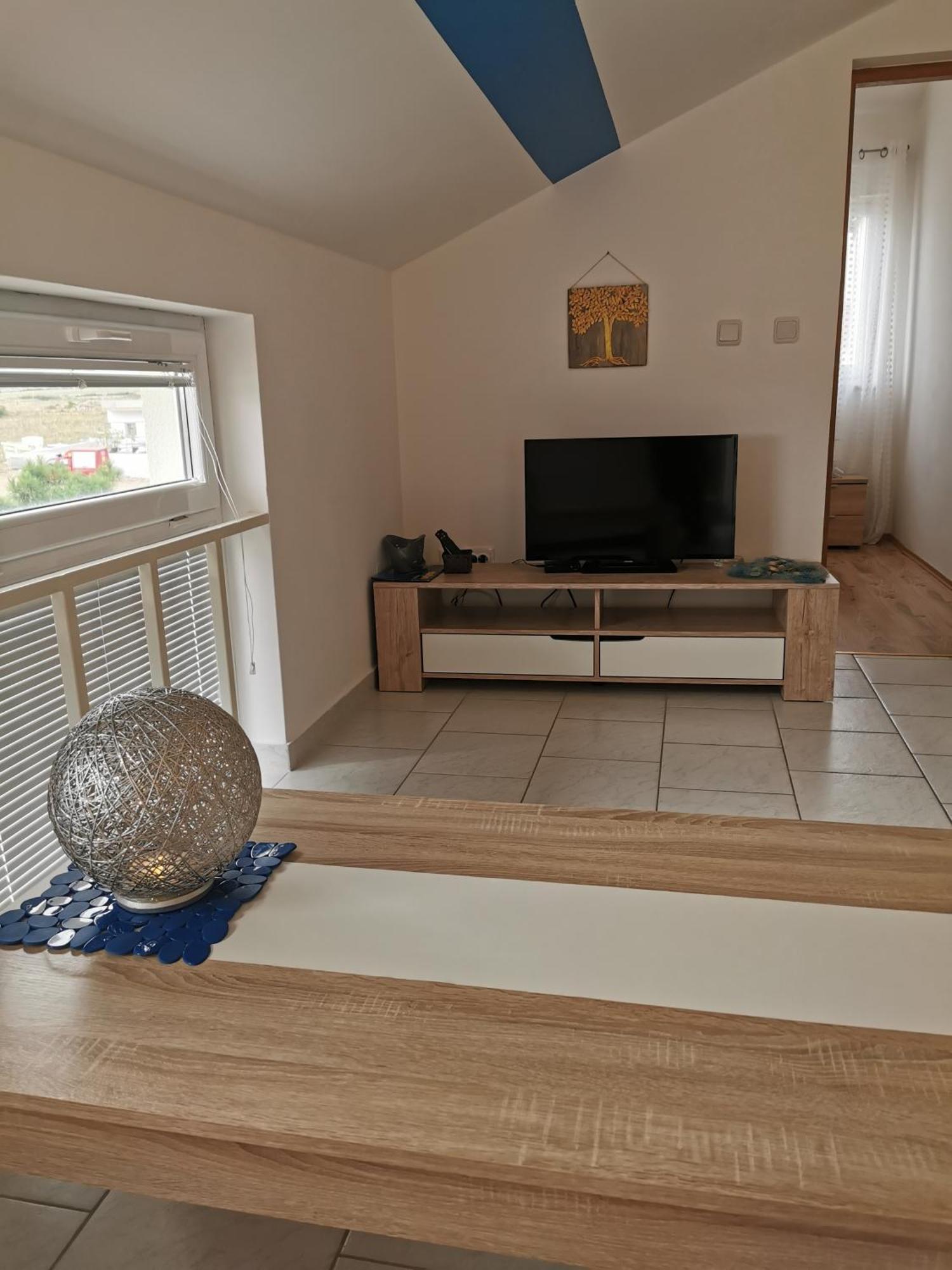 Apartment Riva Povljana